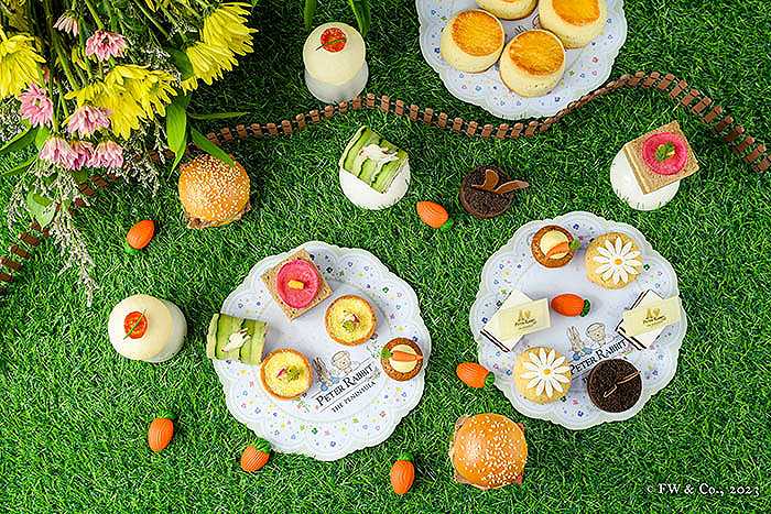 许多火车站和机场加强了安检，一些车站将6厘米内的尖锐物体封存