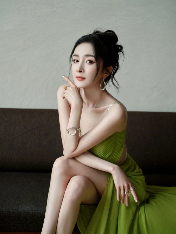 刷“蜘蛛侠”就走！海量彩蛋帮你找到所有时间网络功能！票房和口碑都爆了！