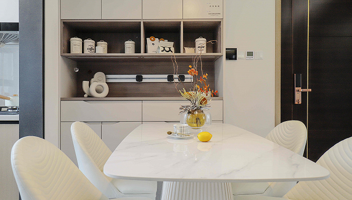 财新人寿迎来新董事长，原财新证券董事杨光拟出任主编